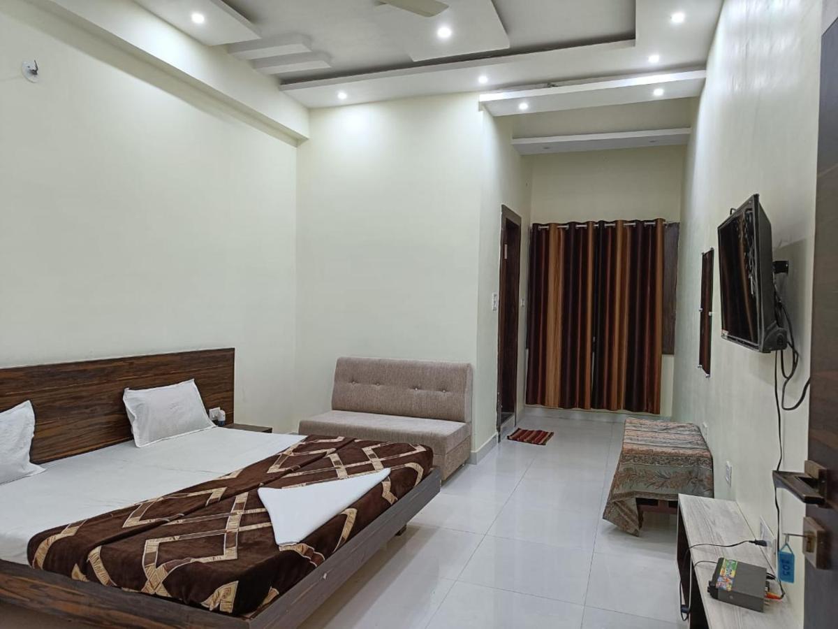 Hotel Parag Palace Jabalpur Exterior photo